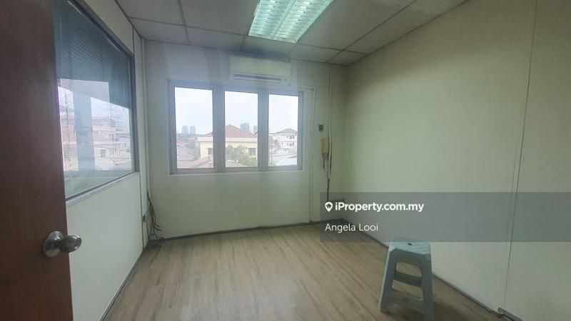 Shop / Office untuk Disewa di Petaling Jaya, Selangor oleh Angela Looi - iProperty.com.my