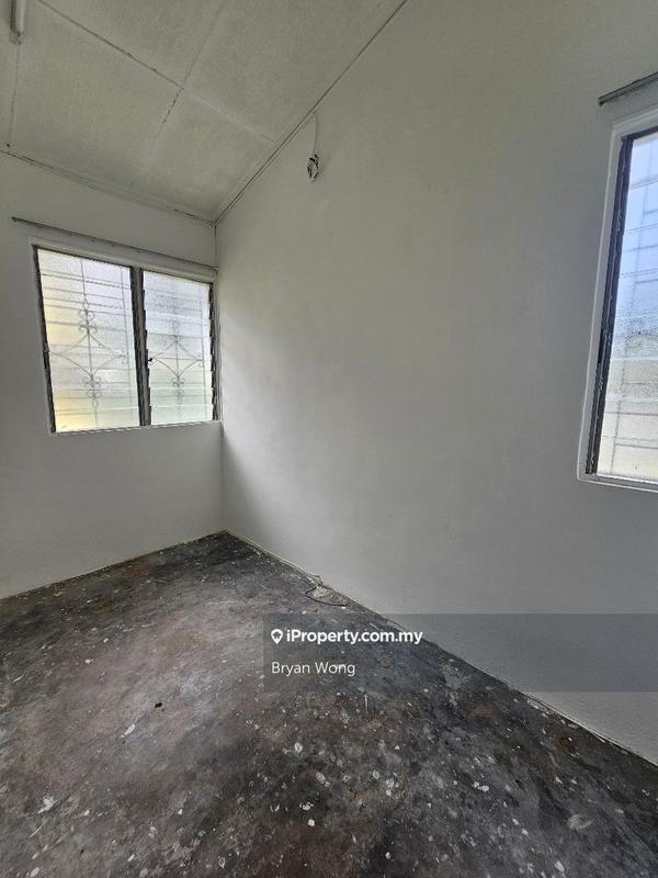 Rumah Berangkai 2 Tingkat untuk Dijual di Damansara Jaya, Petaling Jaya oleh Bryan Wong - iProperty.com.my