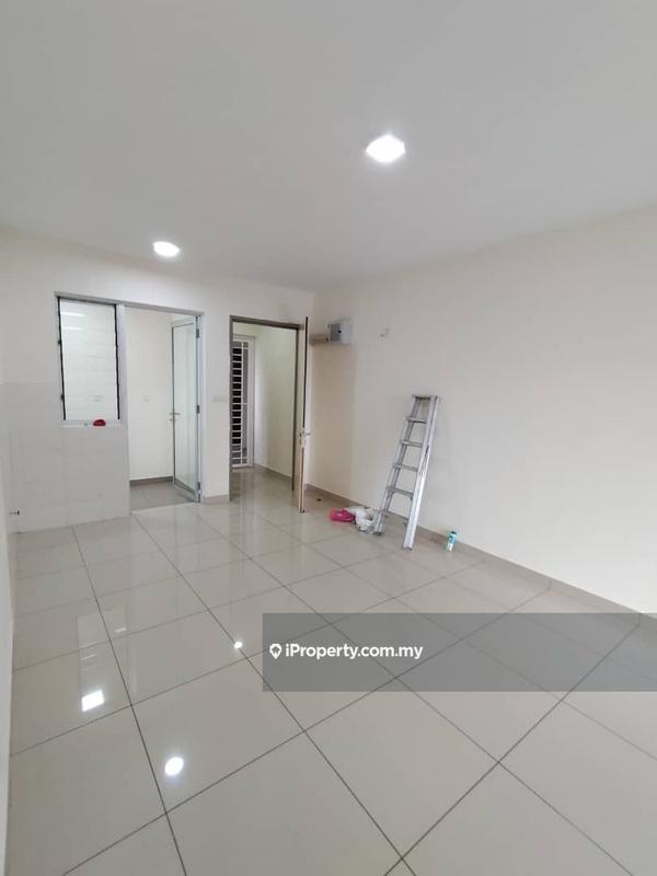 Service Residence for Sale in Platinum Lake PV 21 by Luis Looi - iProperty.com.my