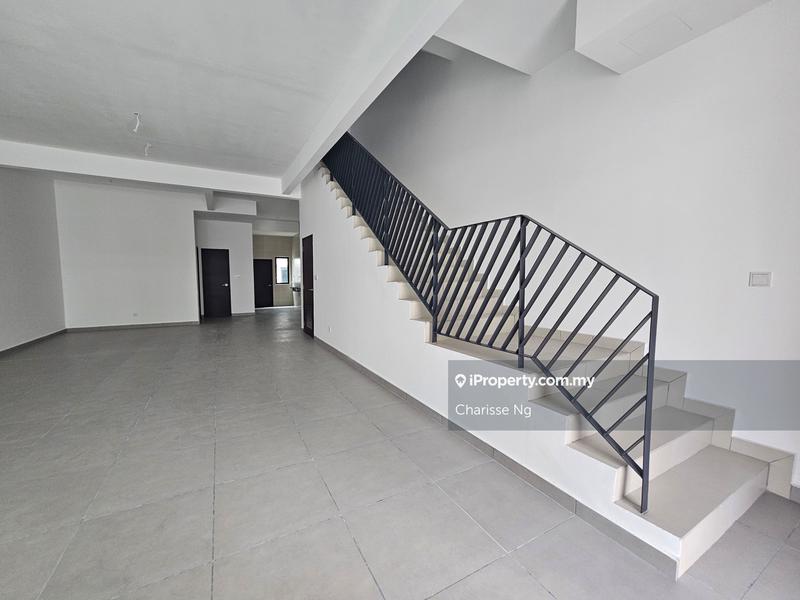 3-storey Terraced House for Sale in Batu 9, Cheras by Charisse Ng - iProperty.com.my