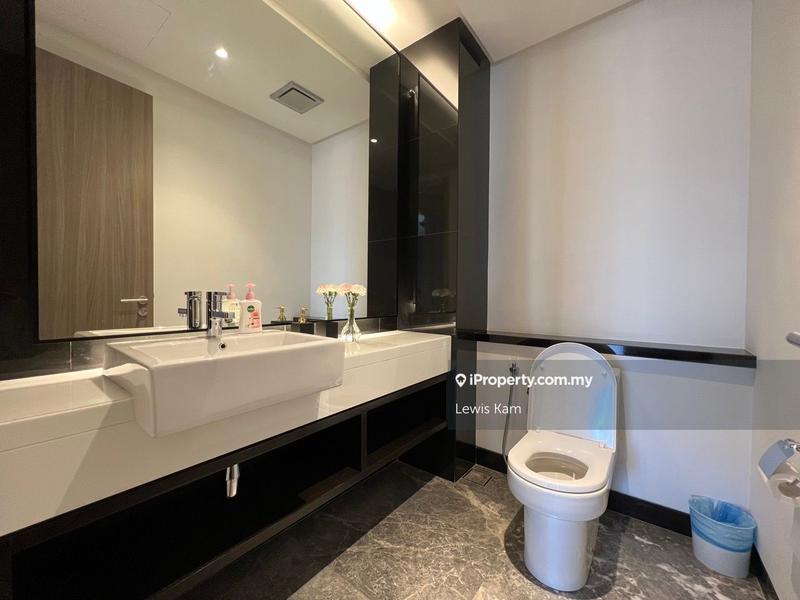 Service Residence for Sale in Straits Residences by Lewis Kam - iProperty.com.my