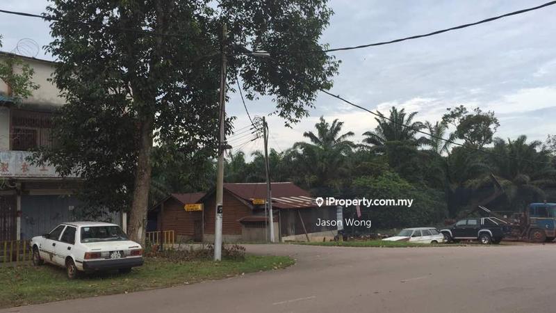 Tanah Pertanian untuk Dijual di Taman Murni, Kluang oleh Jason Wong - iProperty.com.my