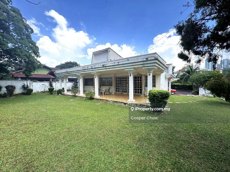 Bungalow House for Sale in Seksyen 16, Petaling Jaya by Cooper Chow - Exterior - iProperty.com.my