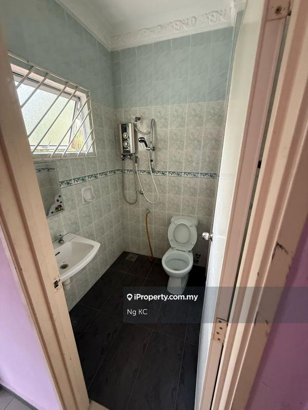 Bungalow House for Rent in Bandar Springhill, Port Dickson by Ng KC - iProperty.com.my