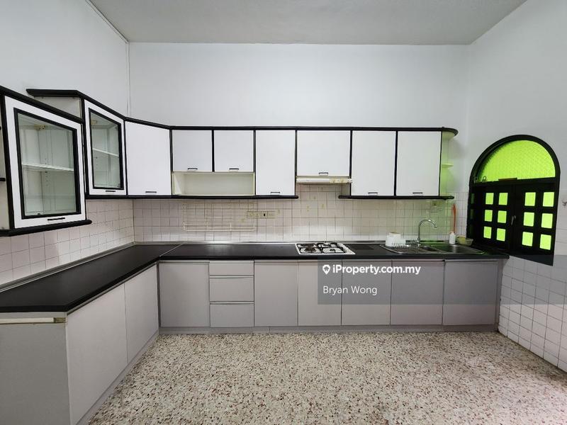 Rumah Teres 2-Tingkat untuk Dijual di Damansara Jaya, Petaling Jaya oleh Bryan Wong - iProperty.com.my