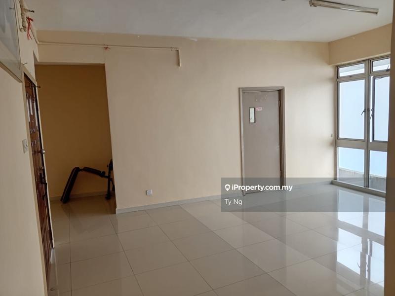 For Rent - Ria Apartment