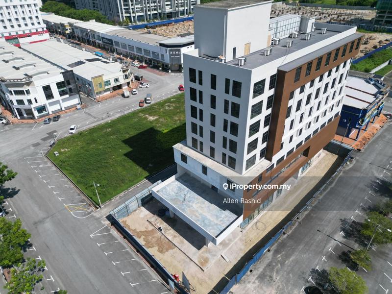 For Sale - Hotel Pusat Perniagaan Kota Syahbandar, Melaka Tengah