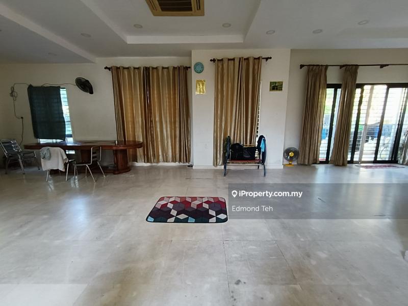 Bungalow House for Sale in Taman Melawati, Ulu Kelang by Edmond Teh - iProperty.com.my