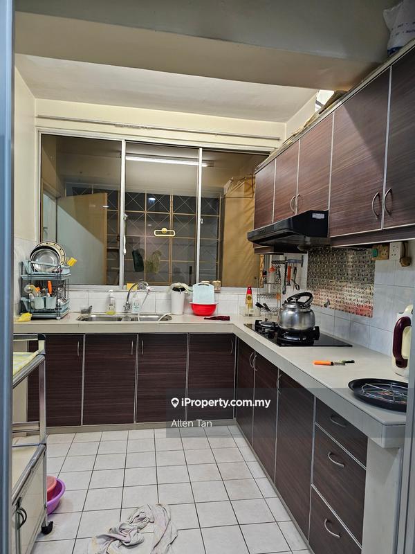 For Sale - Kelana D'Putera