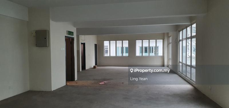 Shop / Office untuk Dijual di Pusat Bandar Putra Permai, Seri Kembangan oleh Ling Yean - iProperty.com.my
