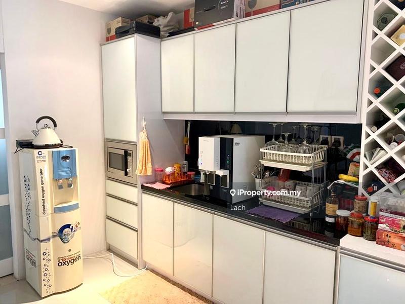 Kondominium untuk Dijual di Casa Kiara II oleh Lach - Dry kitchen - iProperty.com.my