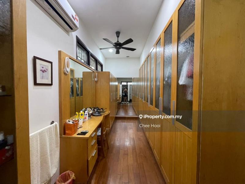 Rumah Berkembar untuk Dijual di Jalan Bunga Kaca Piring, Tanjung Bungah oleh Chee Hooi - iProperty.com.my