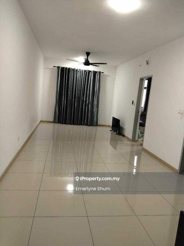 Service Residence for Sale in MIRA at Shorea Park by Emerlyne Shum - Living Room - iProperty.com.my