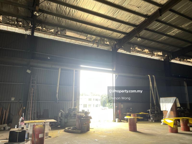 For Sale - Industrial warehouse factory in Bentong Karak area