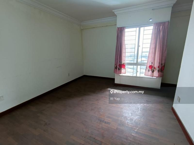 Condominium for Sale in Amadesa Resort Condominium by Kt Yap - iProperty.com.my