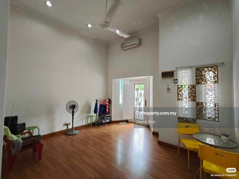 Rumah Teres 1.5-Tingkat untuk Dijual di Usj 11, Subang Jaya oleh Joyce Kok - iProperty.com.my