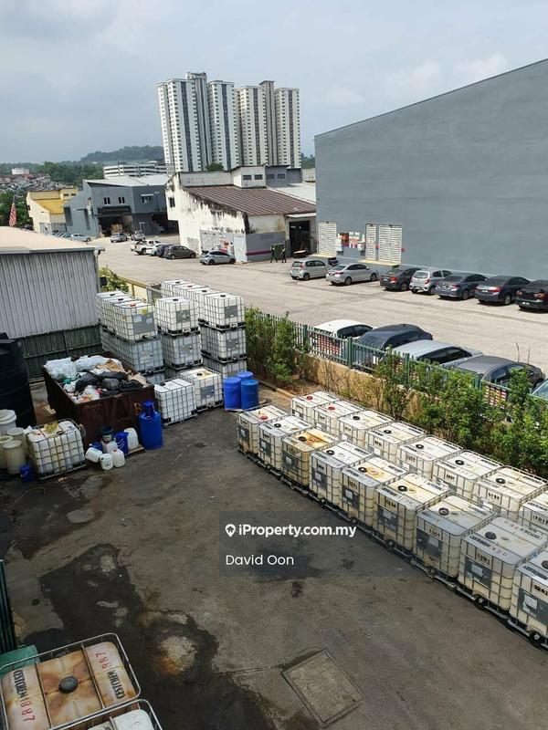 Kilang Terpisah untuk Dijual di Serdang, Seri Kembangan oleh David Oon - iProperty.com.my