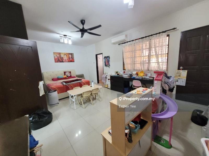 Rumah Teres 3-Tingkat untuk Dijual di Taman Dagang Permai, Ampang oleh Esther Yee - iProperty.com.my