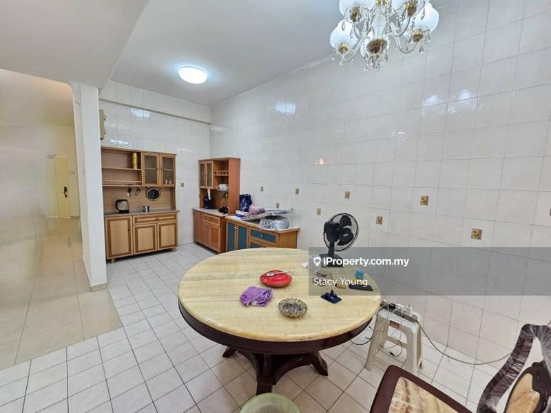 Rumah Berangkai 2 Tingkat untuk Dijual di Taman Seri Taming, Cheras oleh Stacy Young - iProperty.com.my