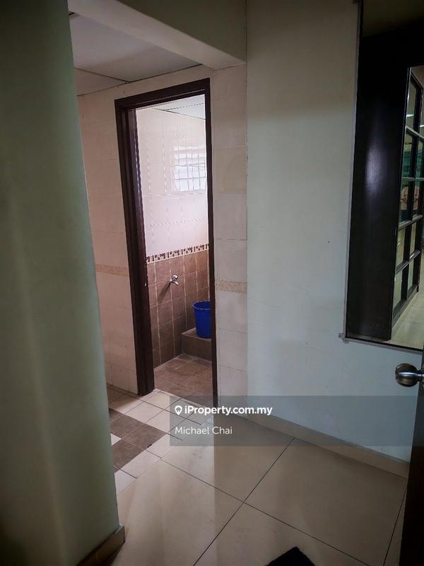 Kedai-Pejabat untuk Dijual di Bandar Puteri Puchong, Puchong oleh Michael Chai - iProperty.com.my