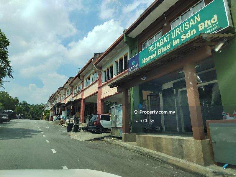 Shop untuk Dijual di Taman Puncak Jalil, Seri Kembangan oleh Ivan Chew - iProperty.com.my