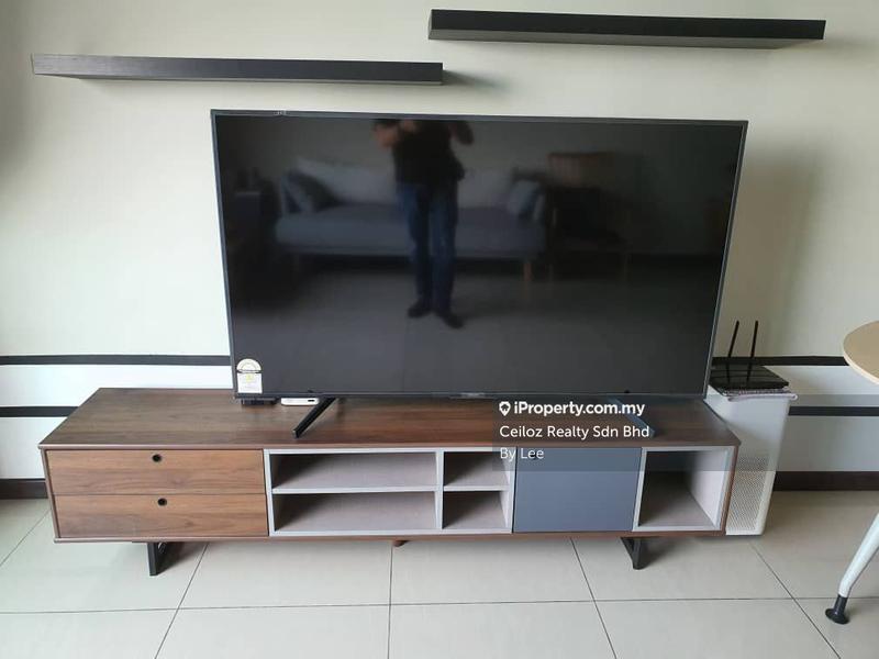 Residensi Servis untuk Dijual di Molek Regency oleh By Lee - iProperty.com.my