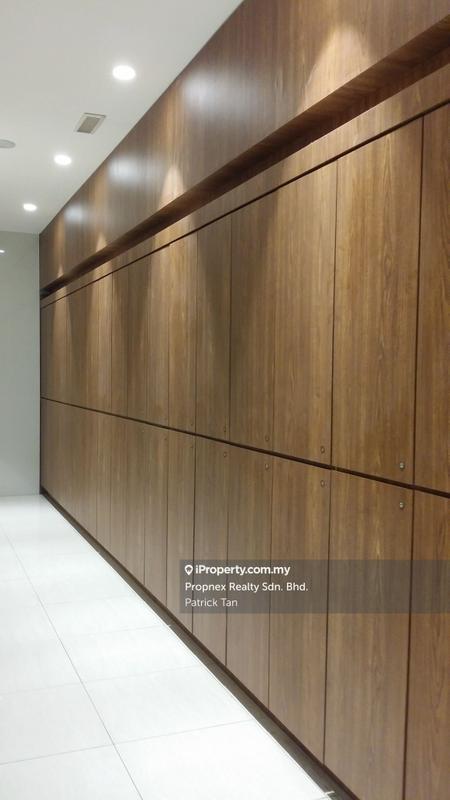 Rumah Berangkai 3.5 Tingkat untuk Dijual di Empire Residence, Damansara Perdana oleh Patrick Tan - iProperty.com.my