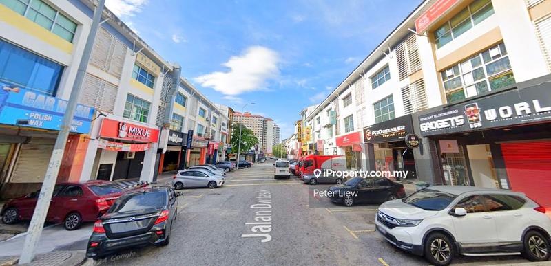 For Sale - GOOD BUY ROI 5.4% 3 STOREY AT DATARAN DWITASIK, HOTSPOT AREA, FULLY TENANTED