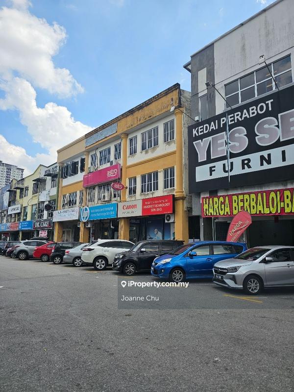 Shop-Office for Sale in Taman Sri Langat, Kajang by Joanne Chu - iProperty.com.my