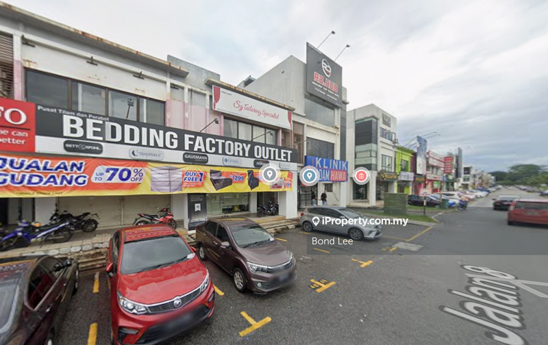 For Rent - Bandar Baru Bangi Seksyen 8 MainRoad GF+Basement Shop Seksyen 9