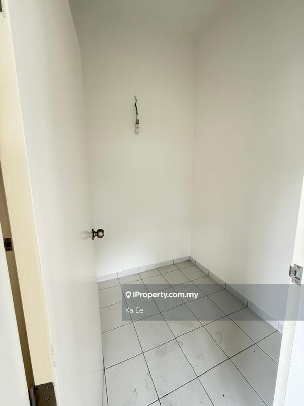 Rumah Berkembar untuk Dijual di Eco Grandeur, Puncak Alam oleh Ka Ee - iProperty.com.my