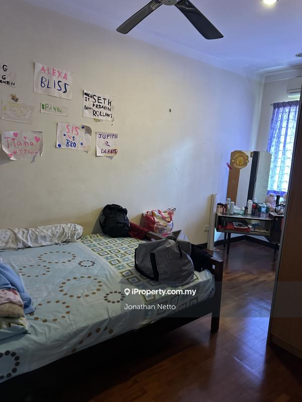 Rumah Berangkai 2 Tingkat untuk Dijual di Bukit Jelutong, Shah Alam oleh Jonathan Netto - iProperty.com.my