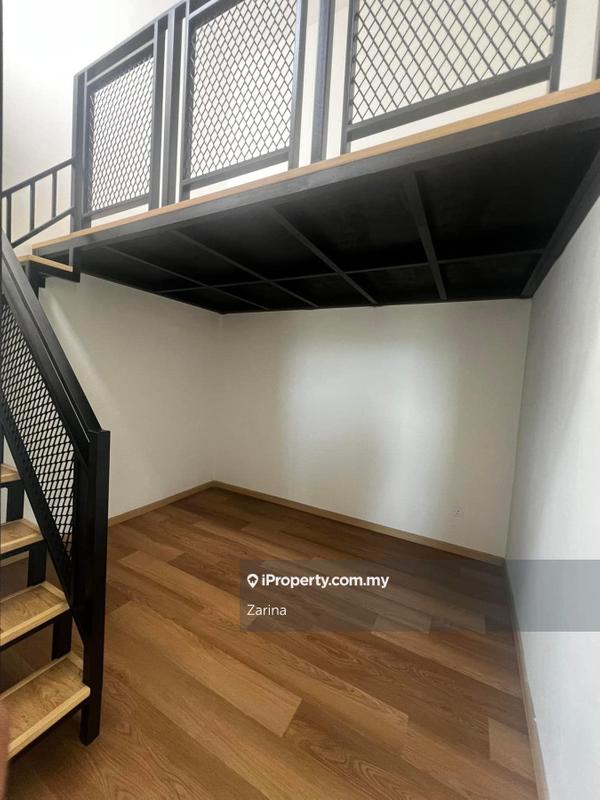 Rumah Berkembar untuk Dijual di Batu 10 Lekir, Lekir oleh Zarina - iProperty.com.my