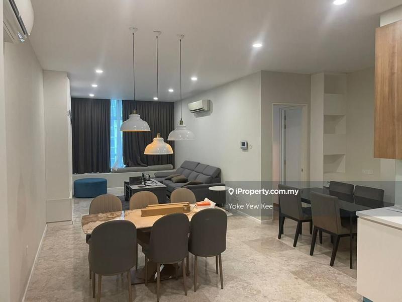 For Rent - The Manhattan