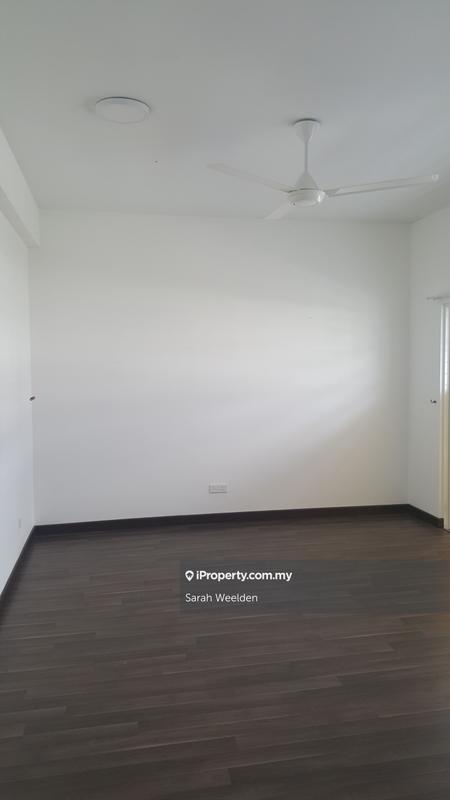 Rumah Teres 2-Tingkat untuk Dijual di Nilai Impian, Nilai oleh Sarah Weelden - iProperty.com.my
