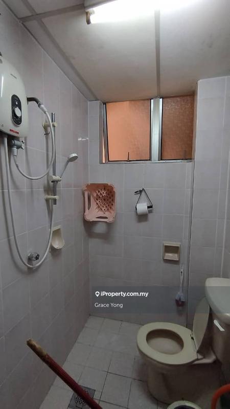 For Rent - Desa Gembira