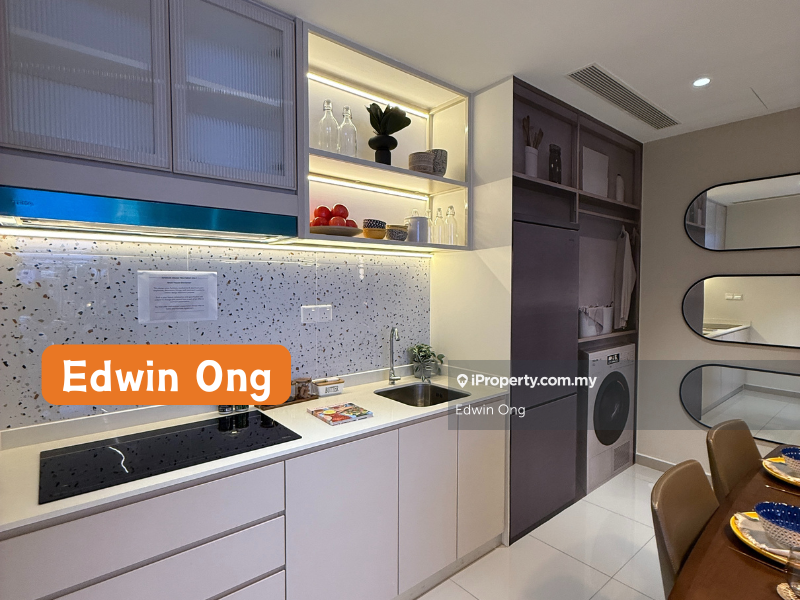 For Sale - Seiras @ Utropolis