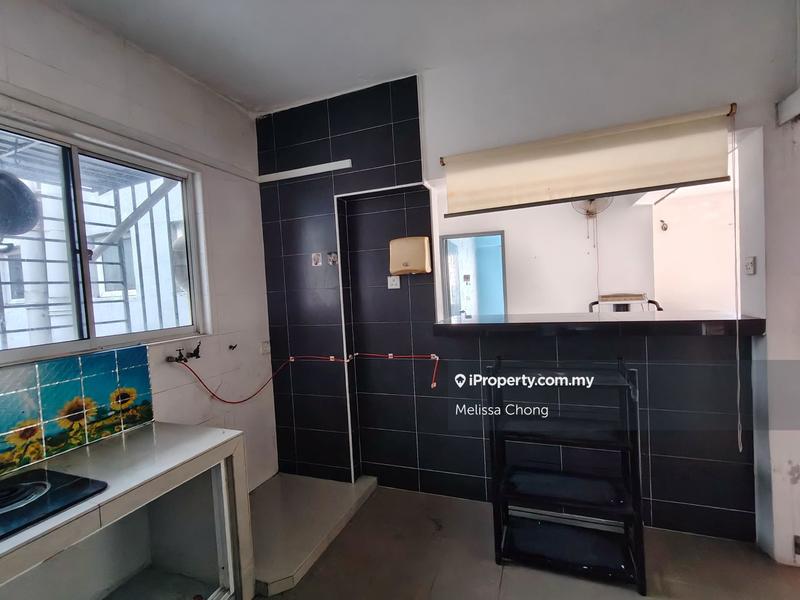 Apartment for Sale in Pangsapuri Vista Serdang by Melissa Chong - iProperty.com.my