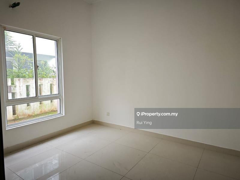 Banglo untuk Dijual di Taming Mutiara 3, Bandar Sungai Long oleh Rui Ying - iProperty.com.my