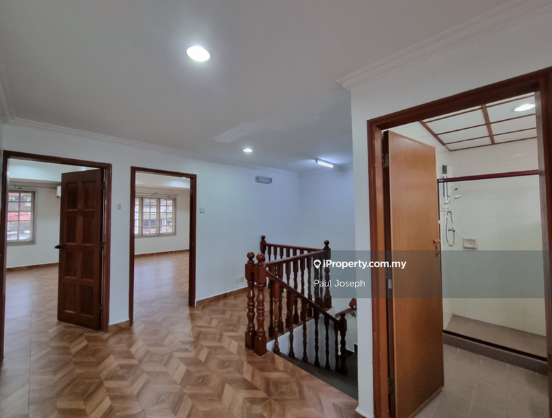 Semi-Detached House for Sale in Taman Petaling, Petaling Jaya by Paul Joseph - Upstairs Family Area - iProperty.com.my