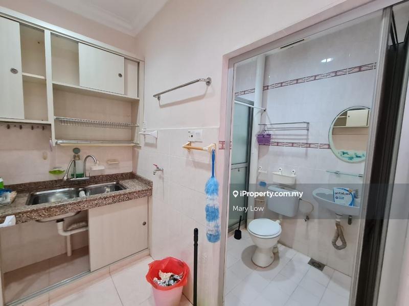 Townhouse for Sale in Taman Bukit Cheng, Cheng by Mary Low - iProperty.com.my