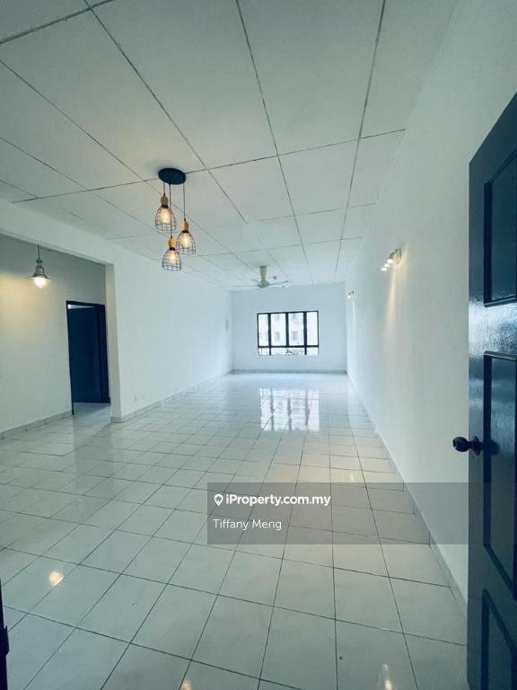 For Sale - Greenview Apartment