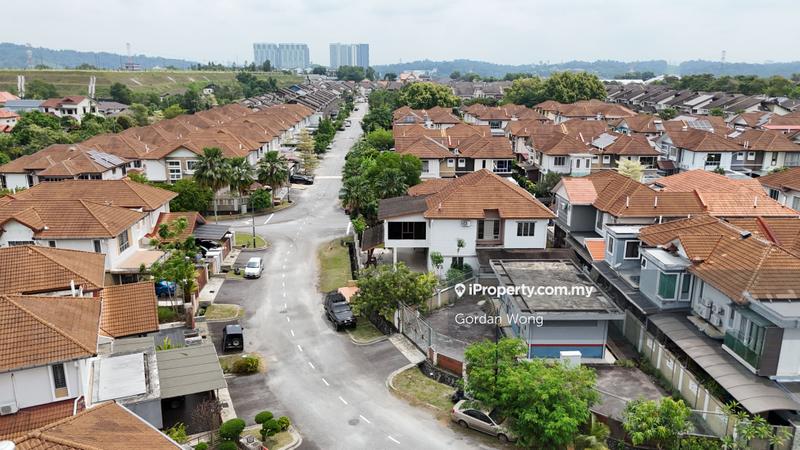 Banglo untuk Dijual di Bandar Seri Putra, Bangi oleh Gordan Wong - iProperty.com.my