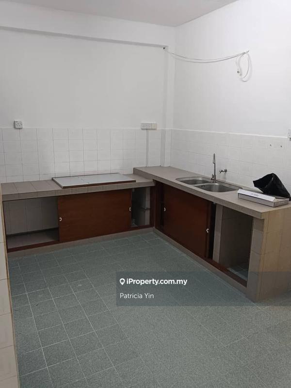 For Sale - Kenanga (Park View Court)