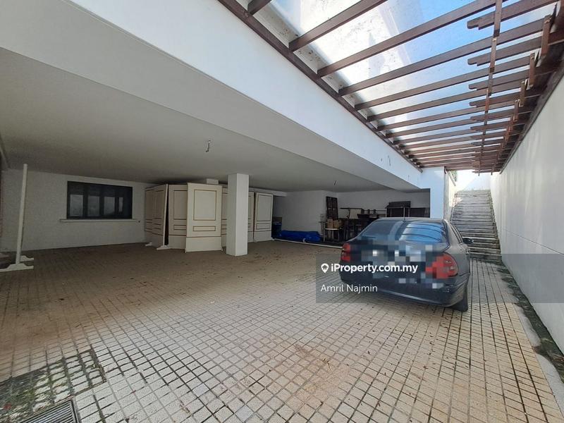 Bungalow House for Sale in Bukit Jelutong, Shah Alam by Amril Najmin - iProperty.com.my
