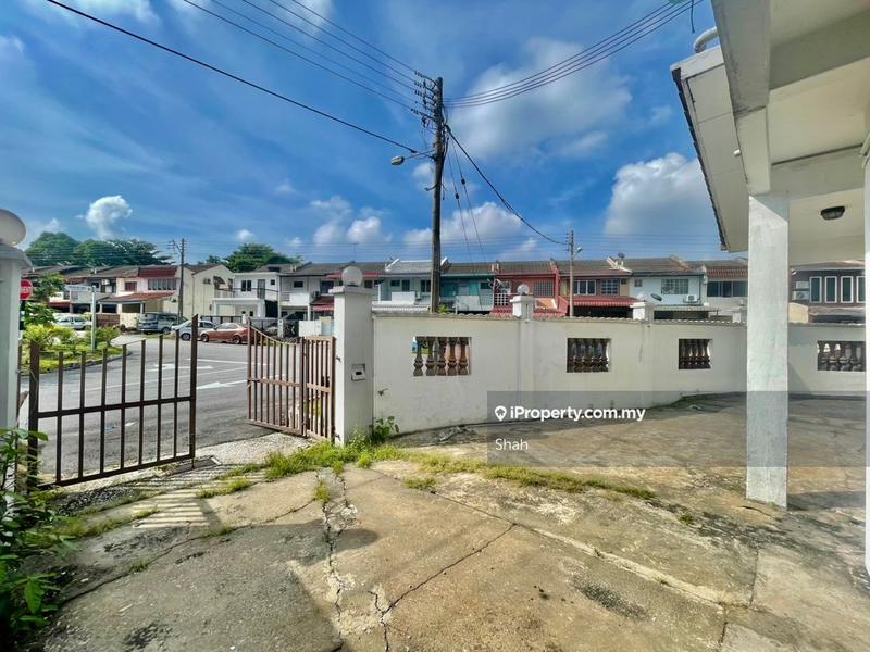 Rumah Teres 2-Tingkat untuk Dijual di SS19, Subang Jaya oleh Shah - iProperty.com.my