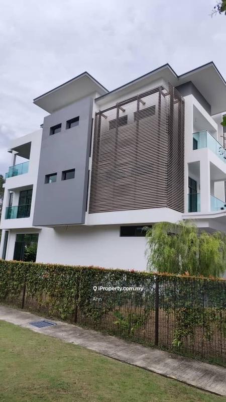 Rumah Berangkai 3 Tingkat untuk Dijual di Bandar Nusaputra, Puchong oleh Ann - iProperty.com.my