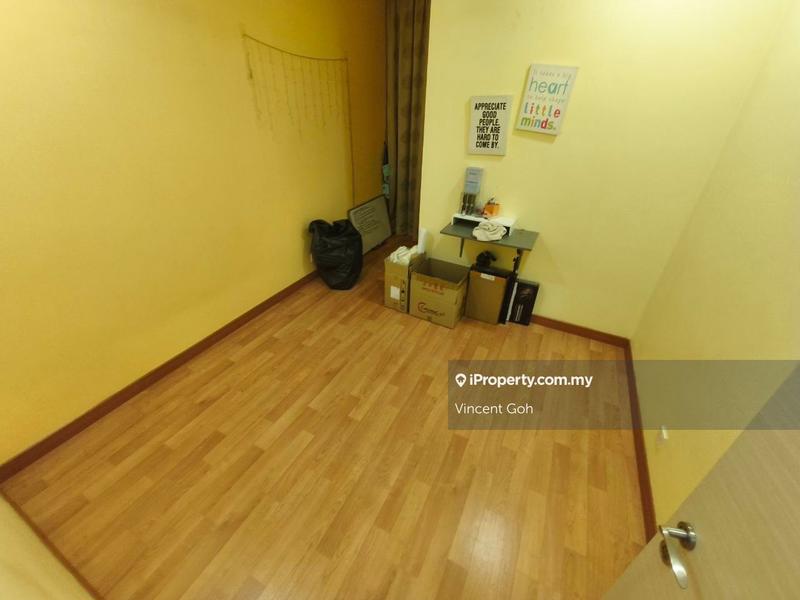 Rumah Berangkai 3 Tingkat untuk Dijual di Perdana Residence 2, Batu Caves oleh Vincent Goh - iProperty.com.my