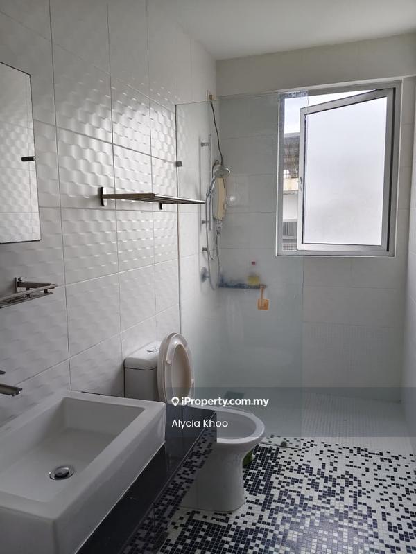 Condominium for Sale in Elevia Residences by Alycia Khoo - Bathroom - iProperty.com.my
