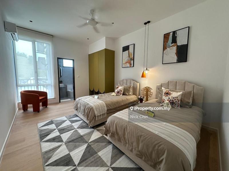 Rumah Teres 2-Tingkat untuk Dijual di Serdang, Seri Kembangan oleh Nick Chin - iProperty.com.my